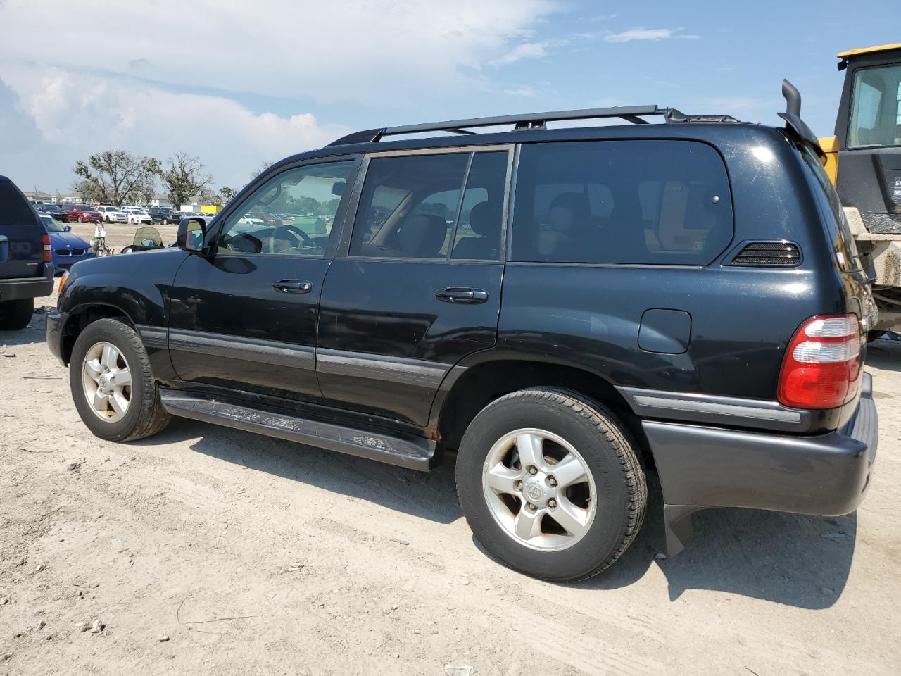 2004 Toyota Land Cruiser VIN: JTEHT05J242064848 Lot: 65993234