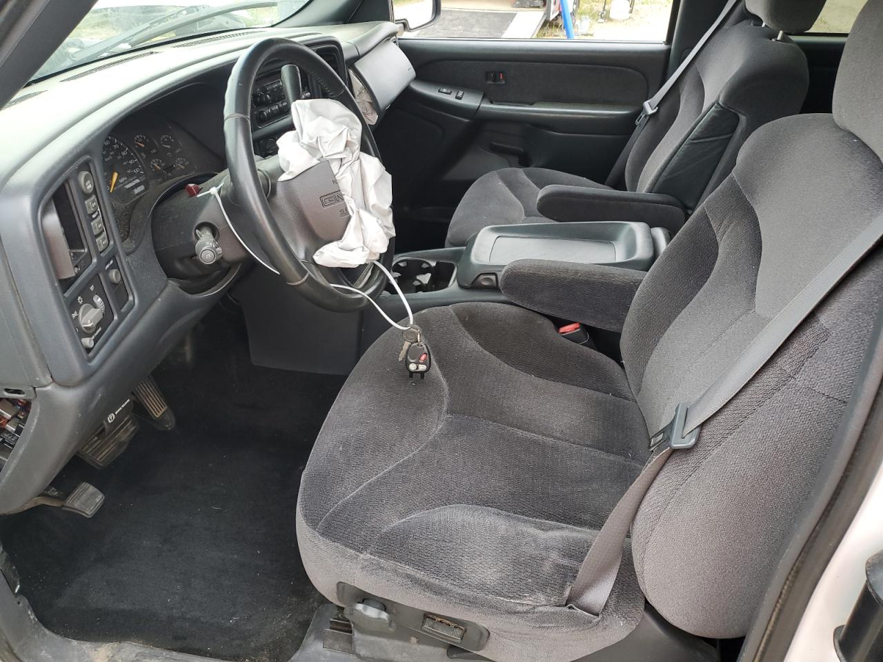 2001 GMC Sierra - Image 7