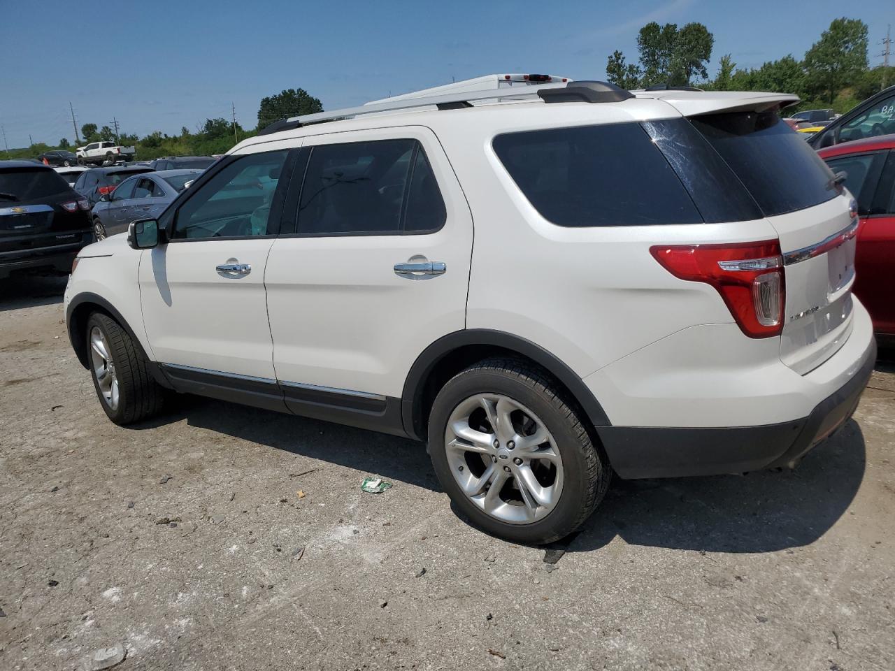 1FM5K8F86FGA35066 2015 FORD EXPLORER - Image 2