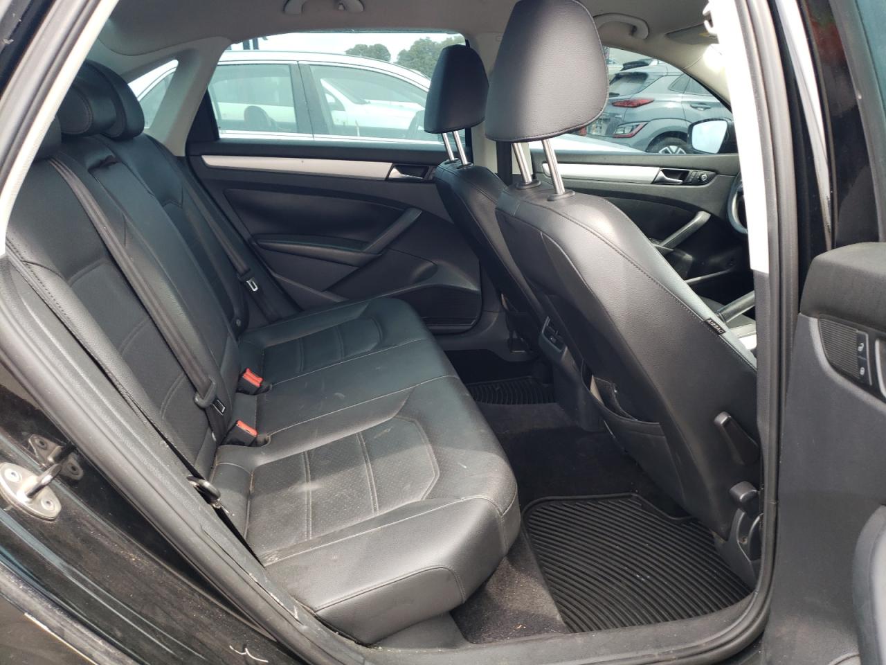 2013 Volkswagen Passat Se VIN: 1VWBP7A31DC076494 Lot: 68377204