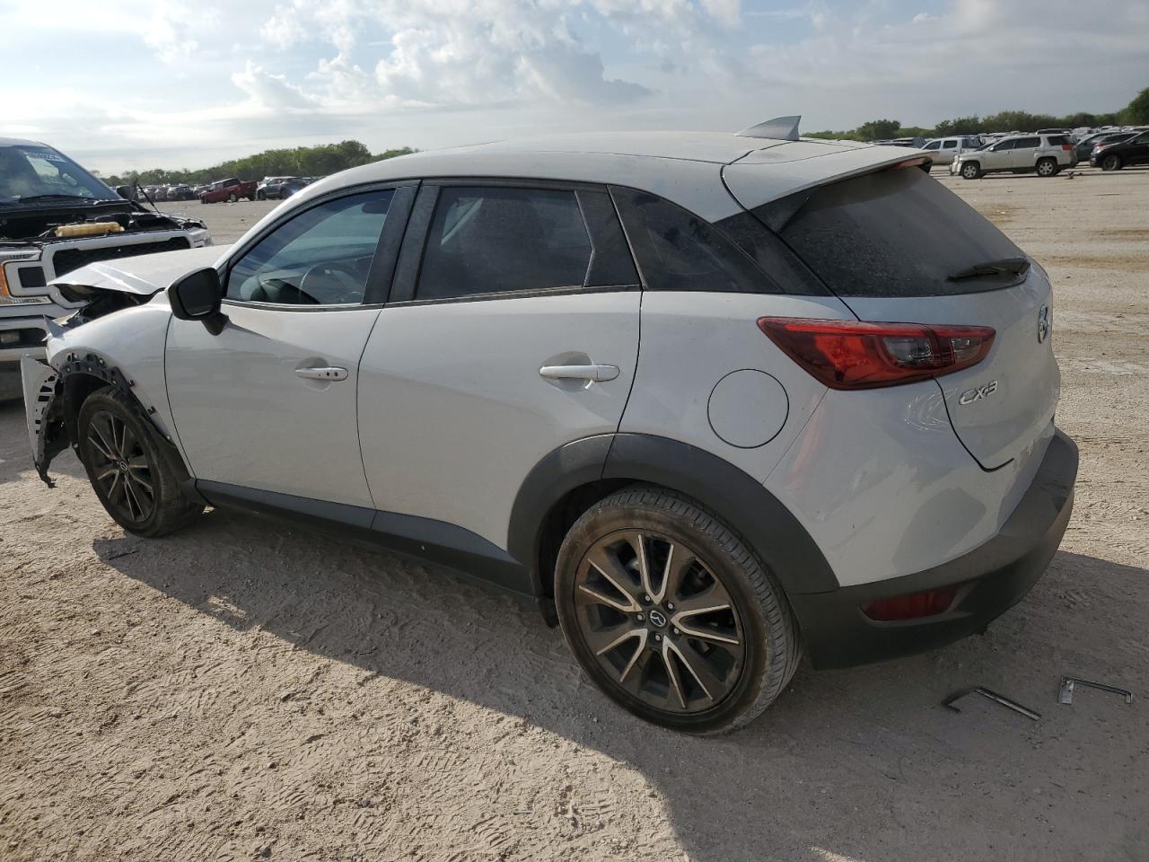 2017 Mazda CX-3 - Image 2