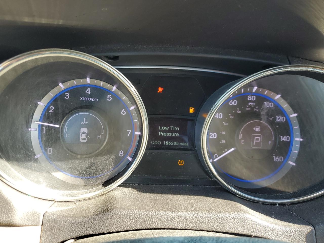 2011 Hyundai Sonata - Image 9