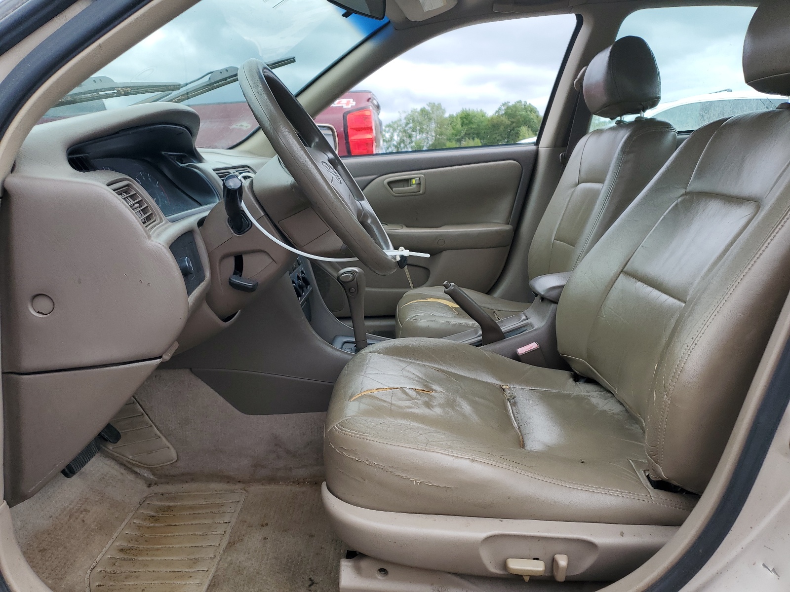 4T1BG22K3YU691751 2000 Toyota Camry Ce