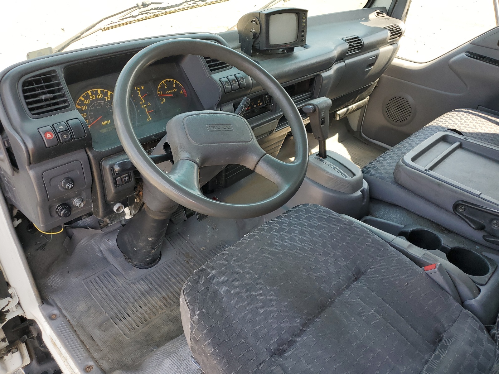 JALE5B16877901297 2007 Isuzu Nqr