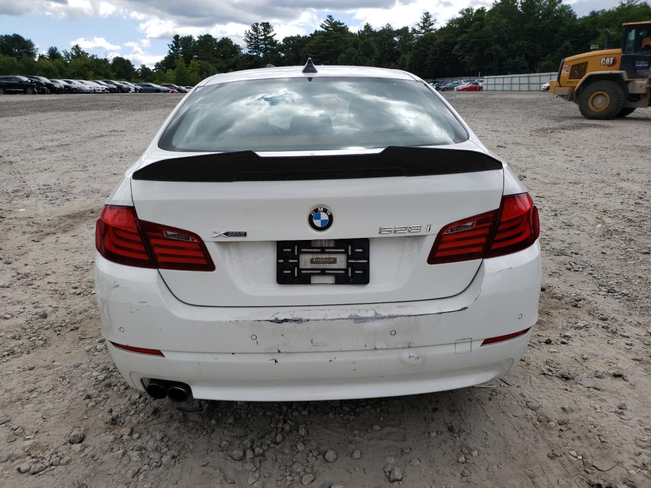 2013 BMW 528 Xi VIN: WBAXH5C50DD113258 Lot: 68235664
