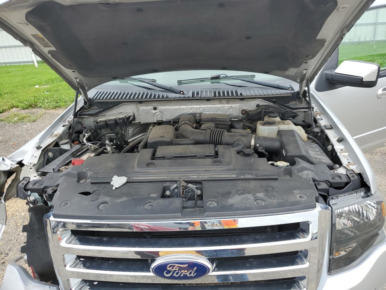 2013 Ford Expedition Limited VIN: 1FMJU2A52DEF03144 Lot: 66096874