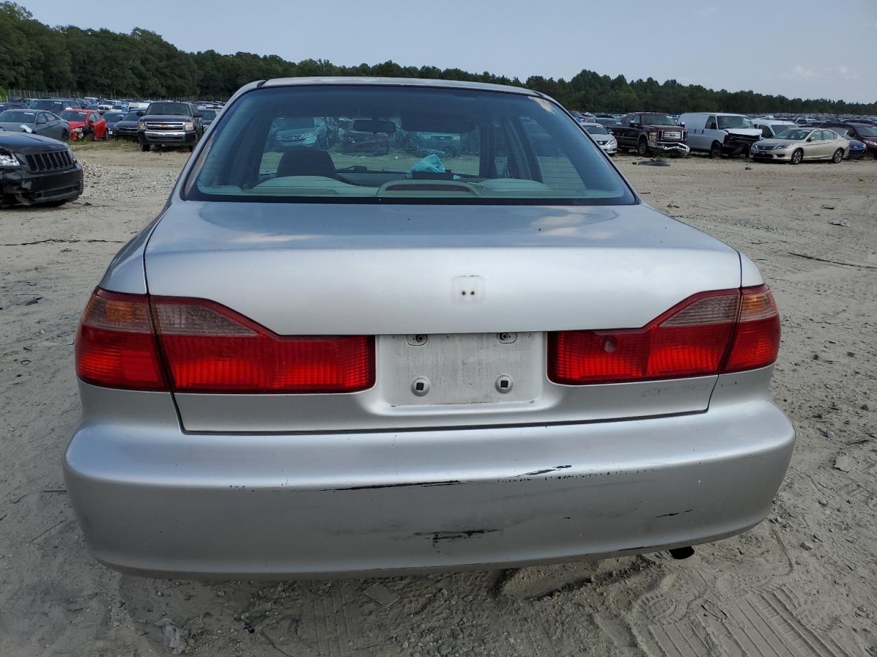 1999 Honda Accord Lx VIN: 1HGCG665XXA083229 Lot: 67895274