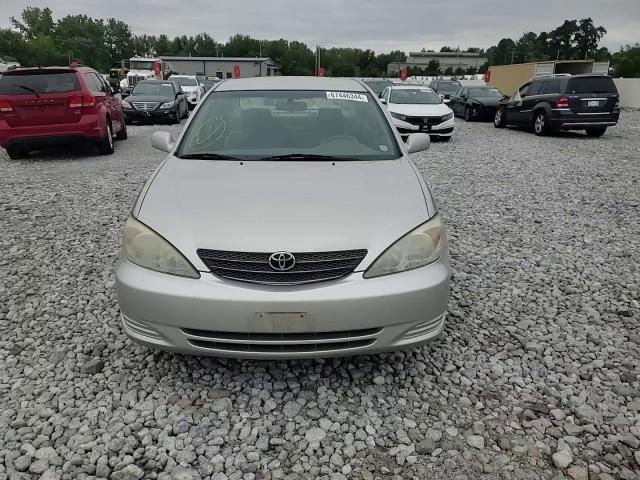 2004 Toyota Camry Le VIN: 4T1BF32K84U573147 Lot: 67446344