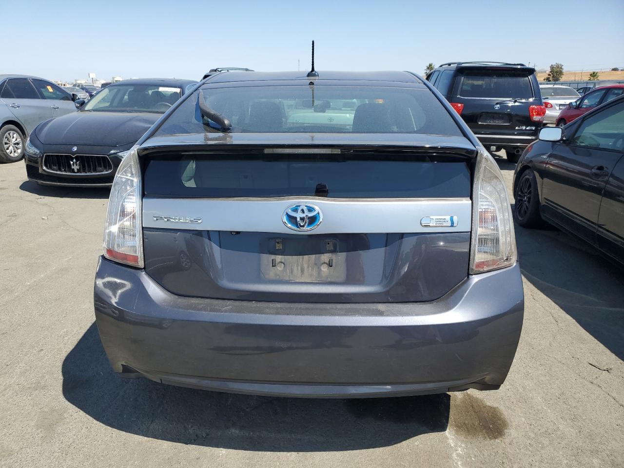 JTDKN3DP2E3055008 2014 Toyota Prius Plug-In