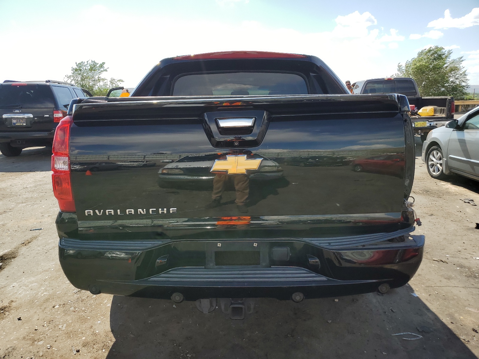 3GNTKFE70DG264120 2013 Chevrolet Avalanche Lt