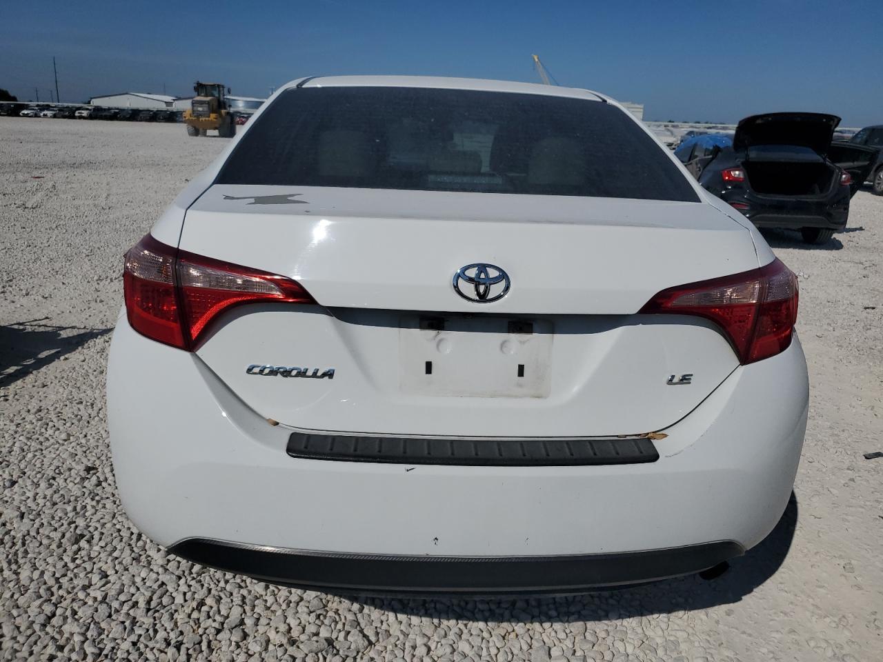 2017 Toyota Corolla L VIN: 5YFBURHE8HP574414 Lot: 67859024