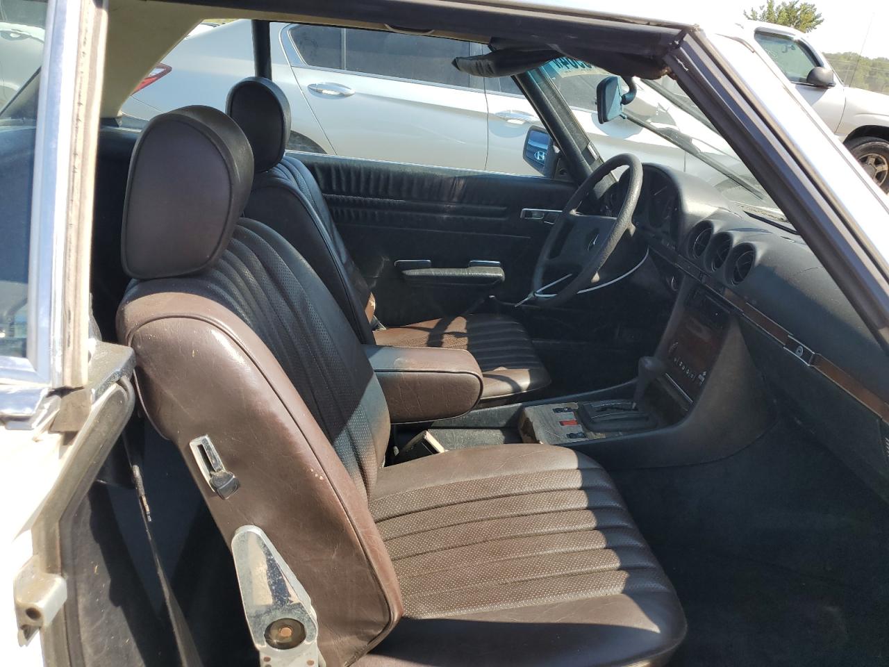 1982 Mercedes-Benz 380 Sl VIN: WDBBA45A0CB010629 Lot: 68948984