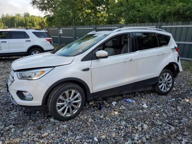 2017 Ford Escape Titanium продається в Candia, NH - Rear End