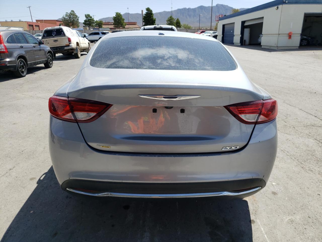 1C3CCCAB2FN732765 2015 Chrysler 200 Limited