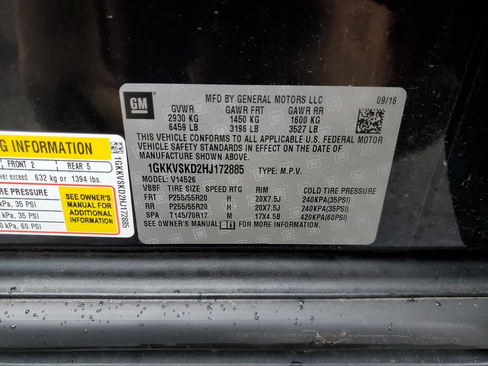 1GKKVSKD2HJ172885 2017 GMC Acadia Limited Slt-2