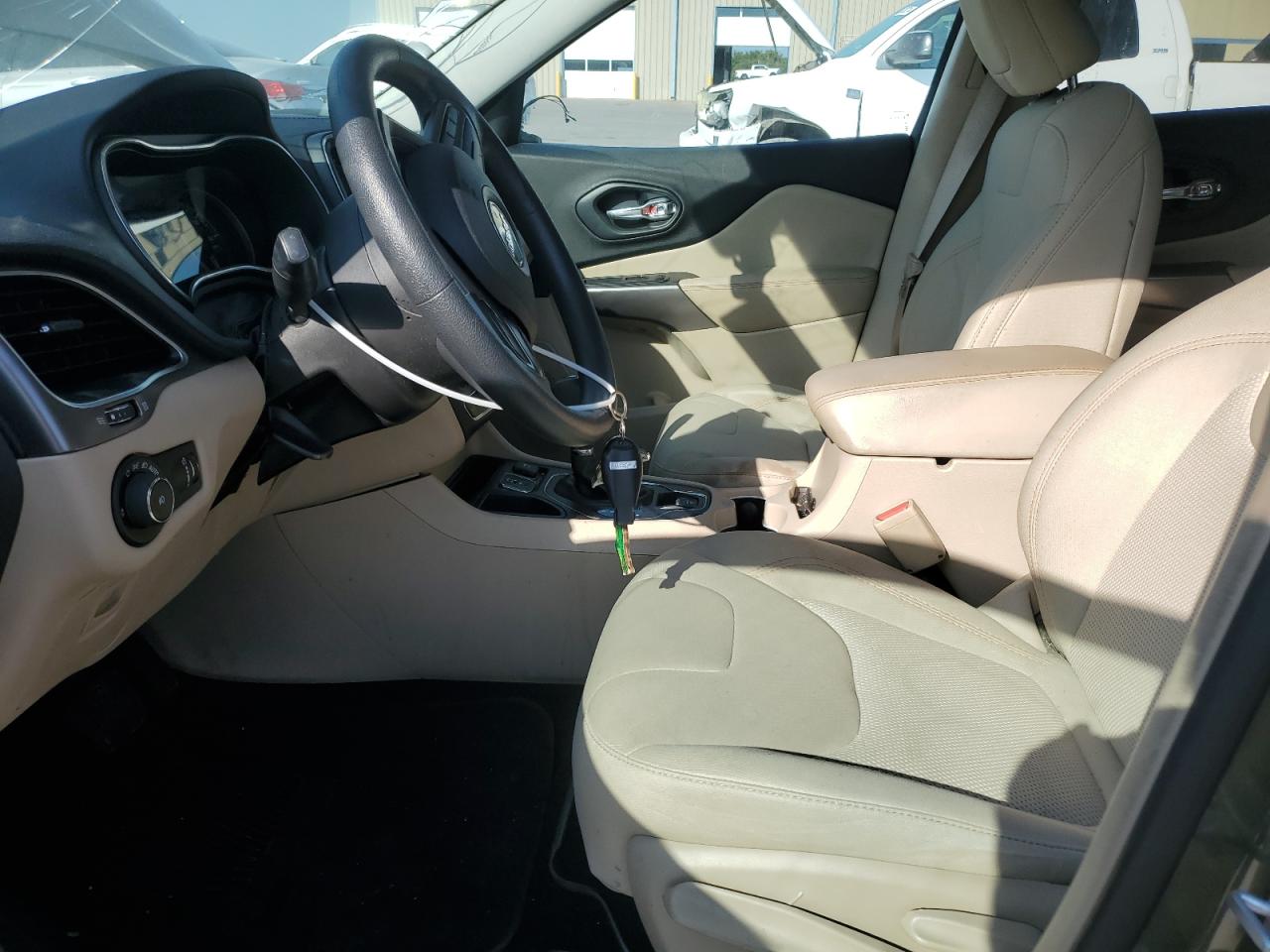 2019 Jeep Grand Cherokee - Image 7