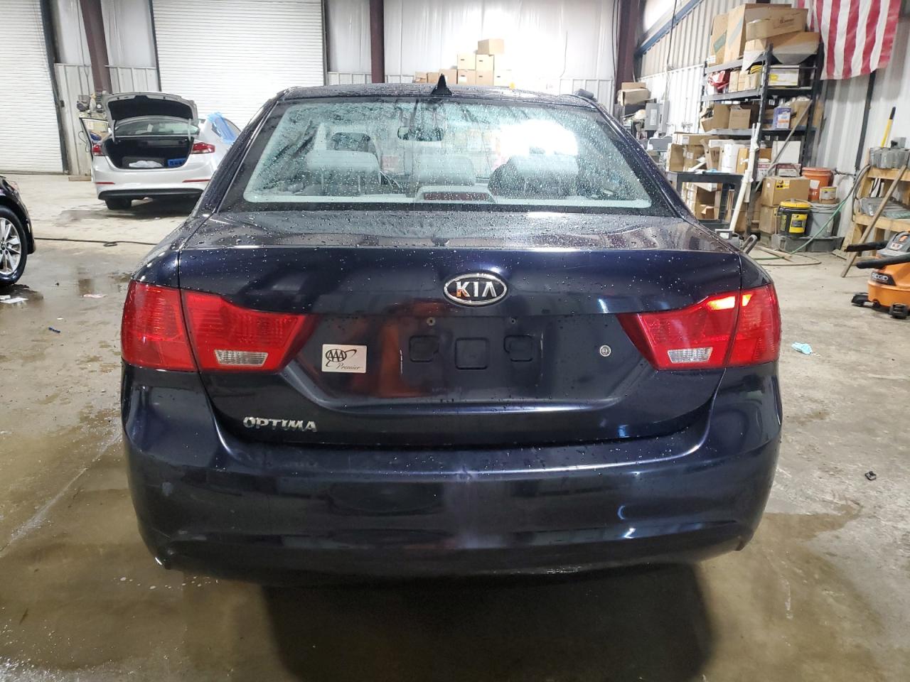 2010 Kia Optima Lx VIN: KNAGG4A88A5387601 Lot: 67063254