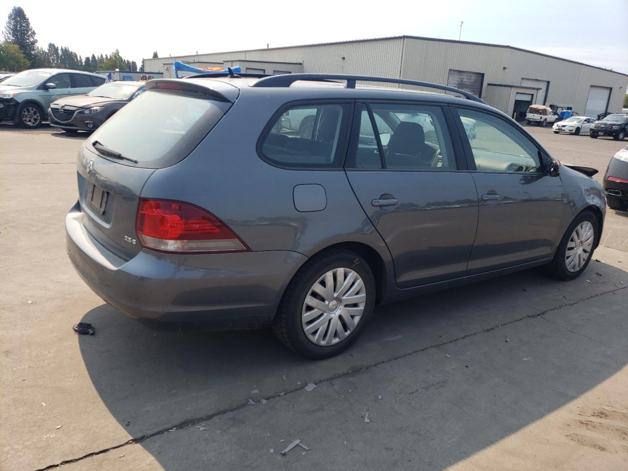 2010 Volkswagen Jetta - Image 3
