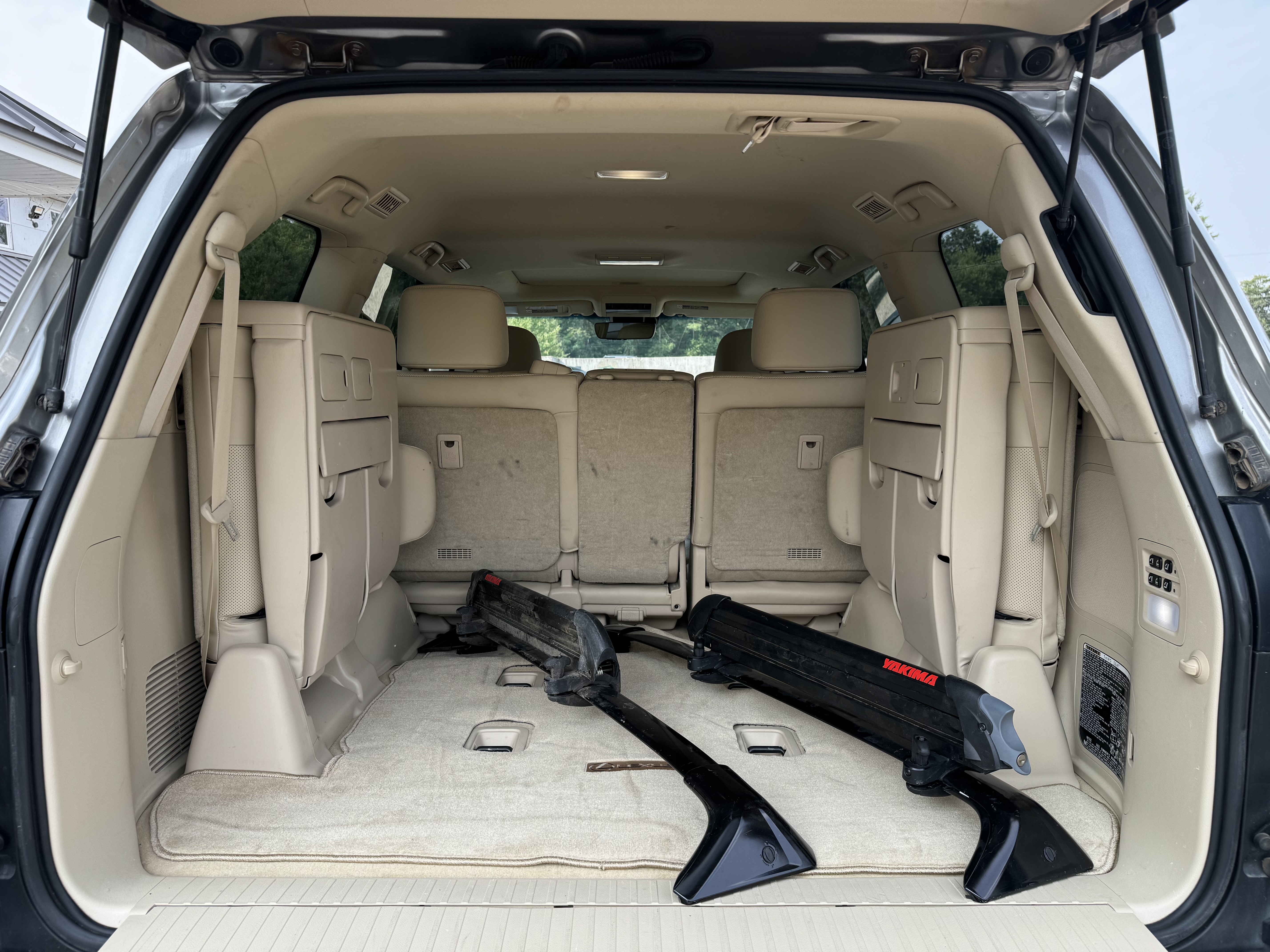 JTJHY7AX6K4291922 2019 Lexus Lx 570