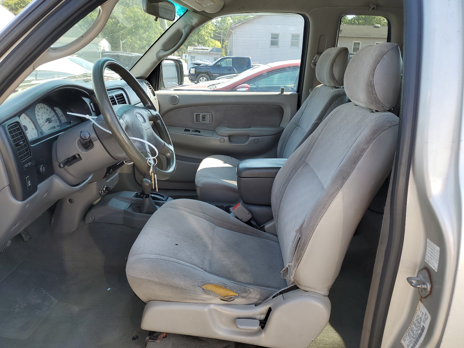 5TEWN72N82Z065081 2002 Toyota Tacoma Xtracab