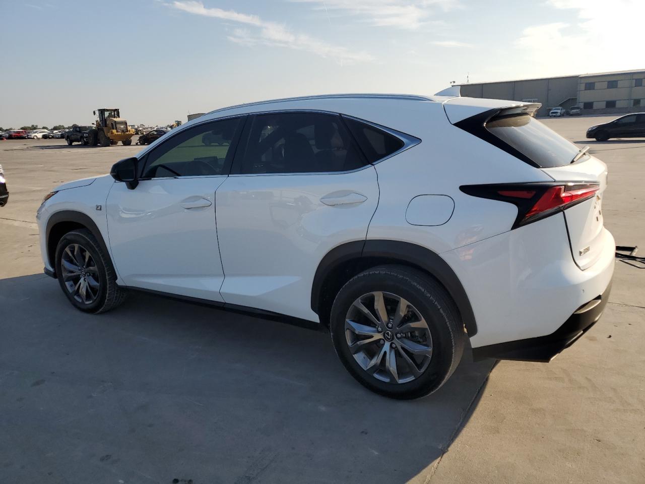 JTJSARBZ2L2162756 Lexus Nx 300 F S  2