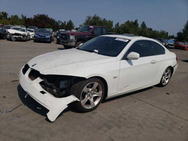  BMW 3 SERIES 2012 Белый