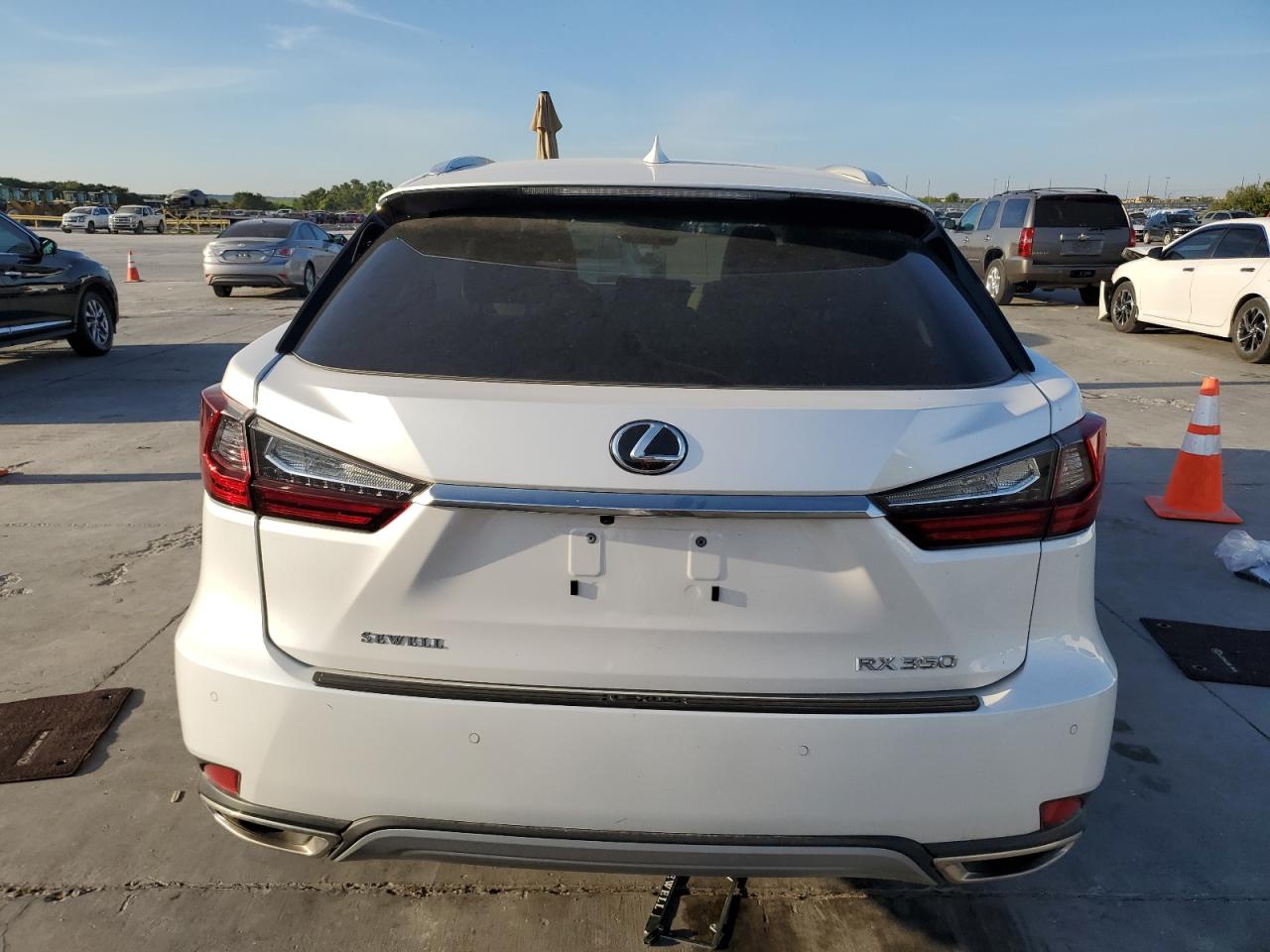 2020 Lexus Rx 350 VIN: 2T2HZMAAXLC168970 Lot: 68038454