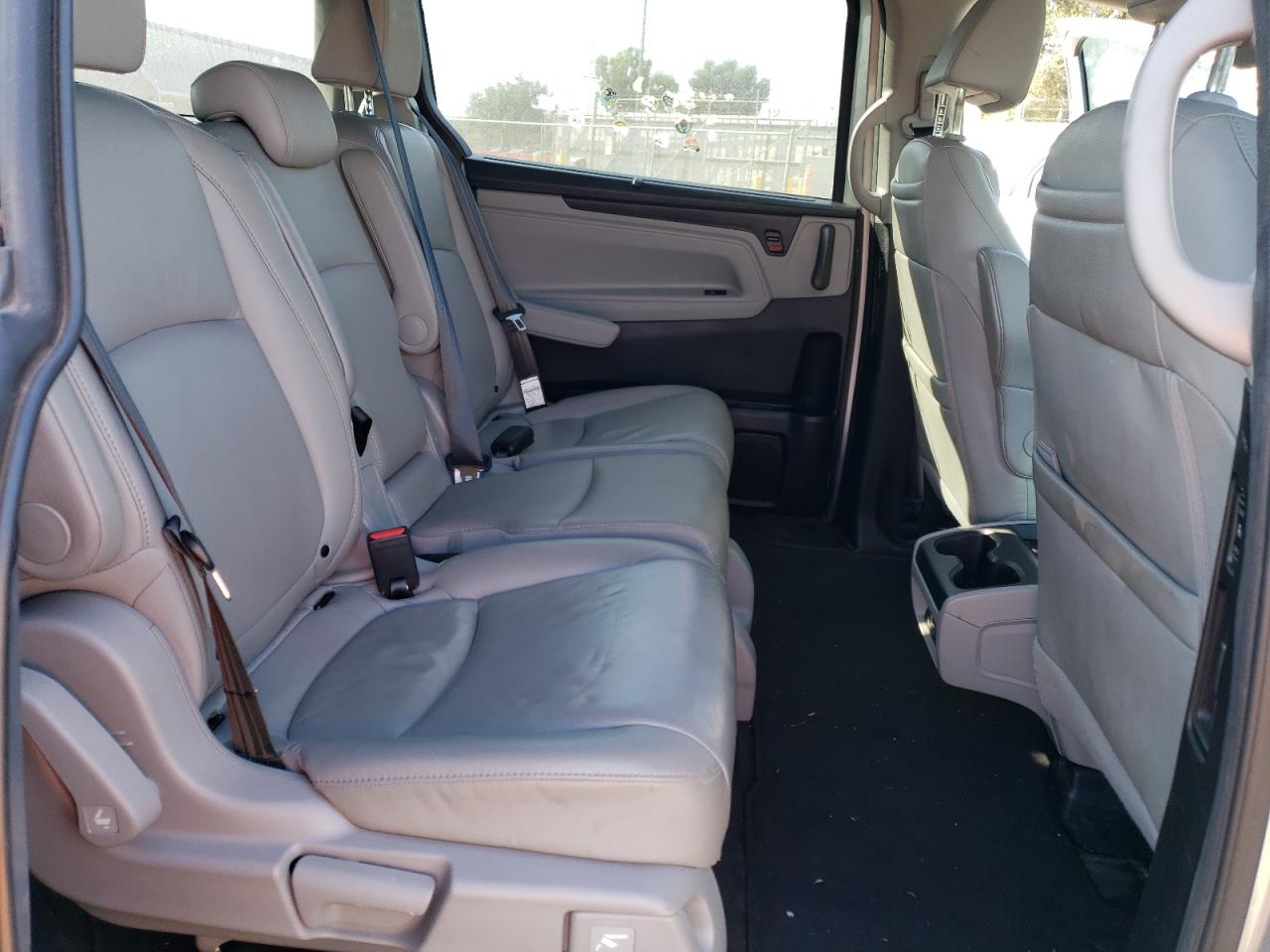 2020 Honda Odyssey - Image 11