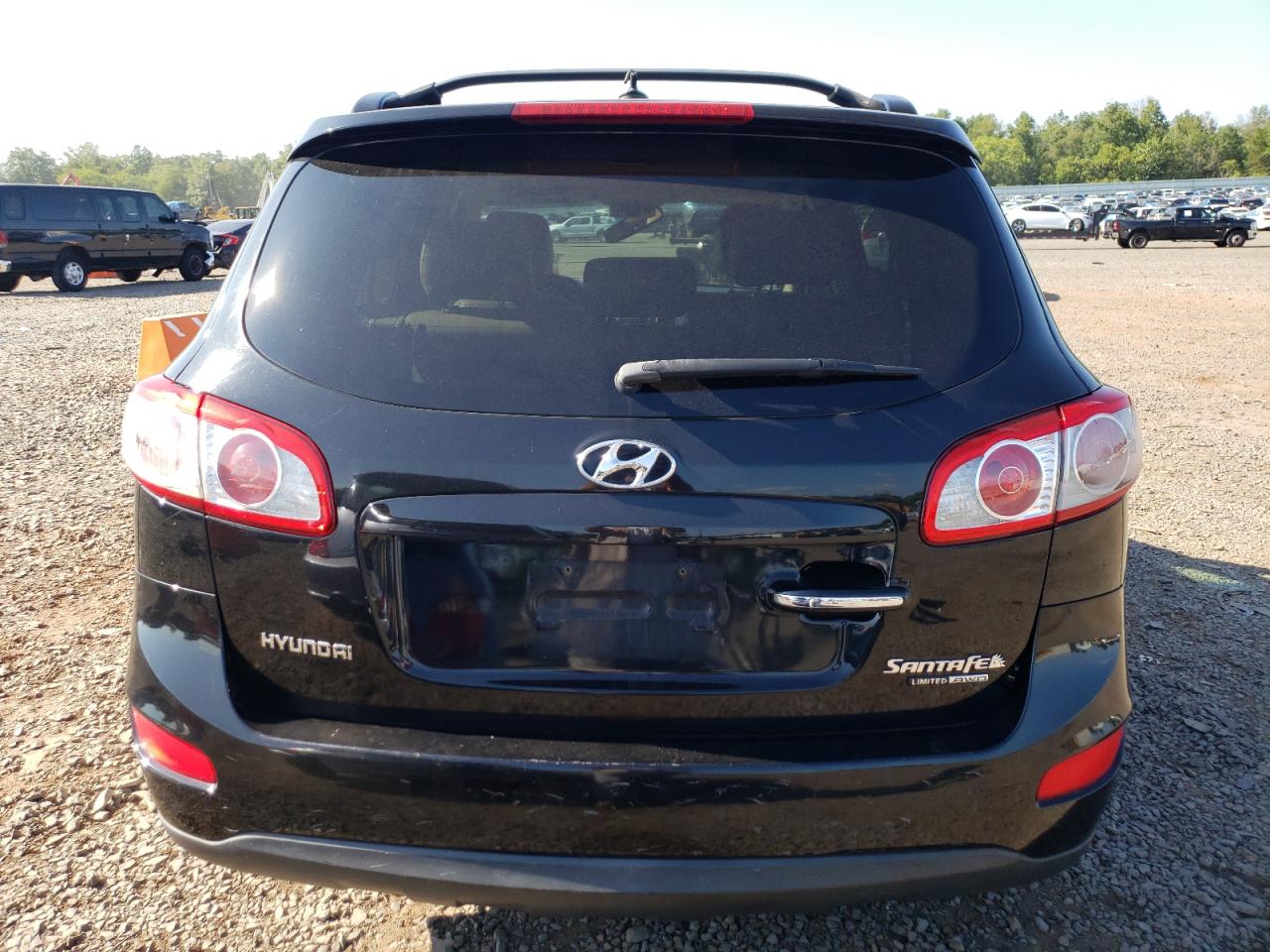 5XYZKDAG3BG052840 2011 Hyundai Santa Fe Limited