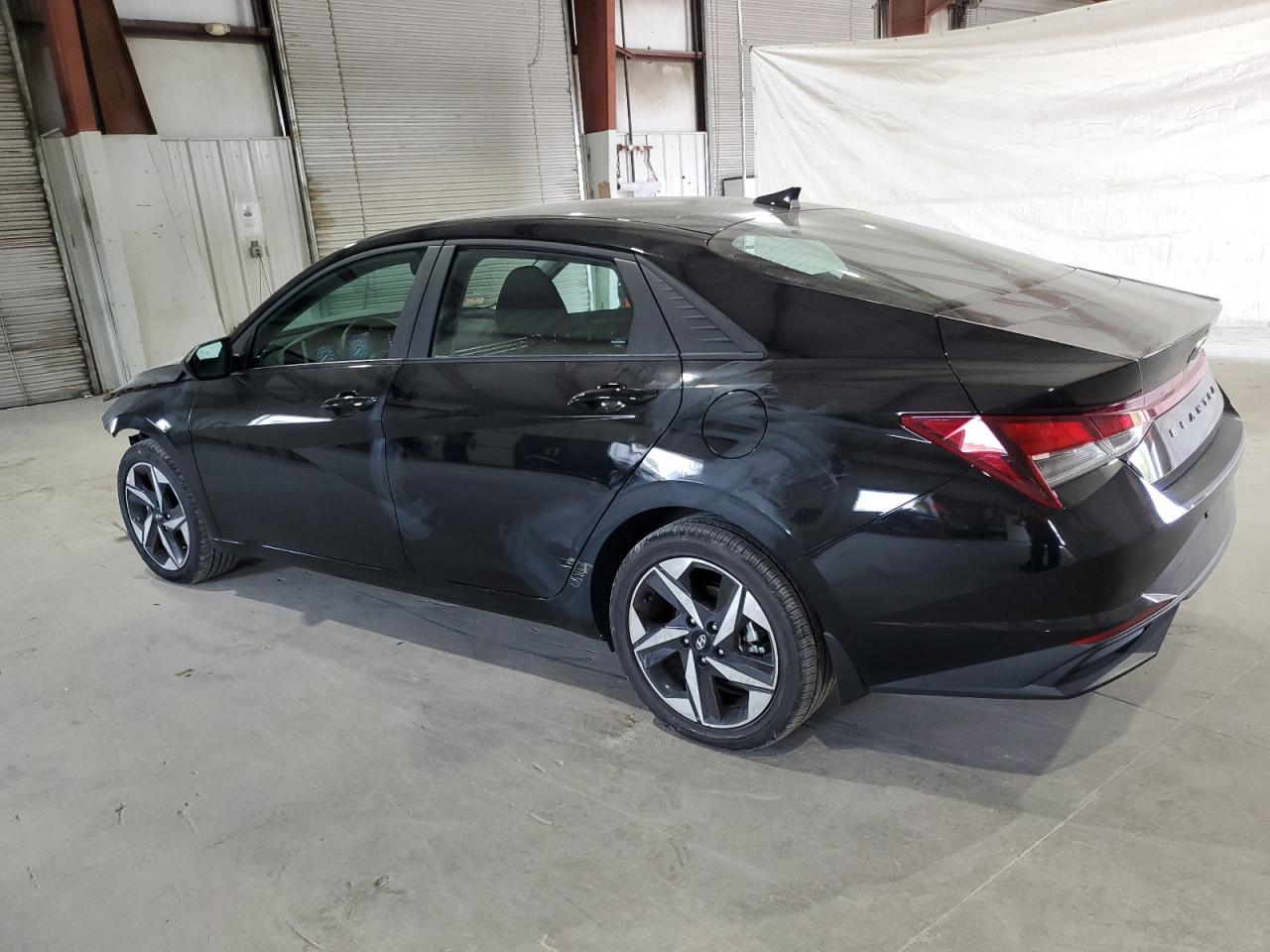 KMHLS4AG1PU549263 2023 HYUNDAI ELANTRA - Image 2