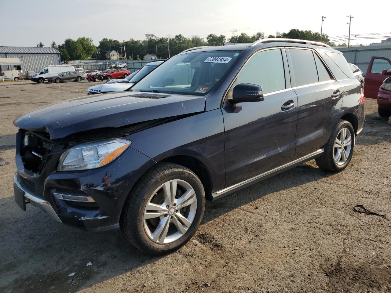 2015 Mercedes-Benz Ml 350 4Matic VIN: 4JGDA5HB8FA611992 Lot: 63044924