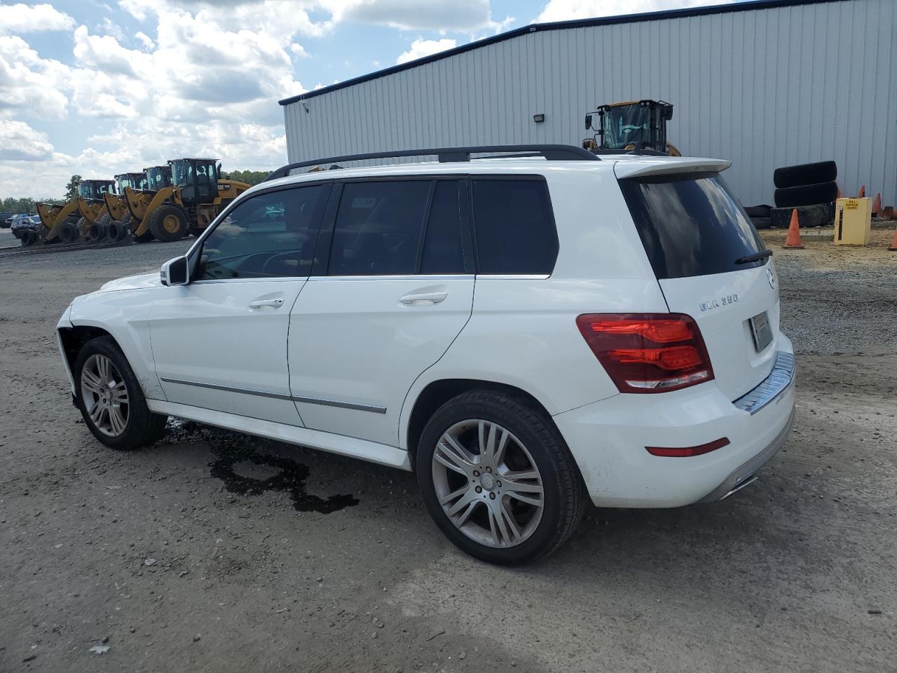 VIN WDCGG5HB9DF988745 2013 MERCEDES-BENZ GLK-CLASS no.2