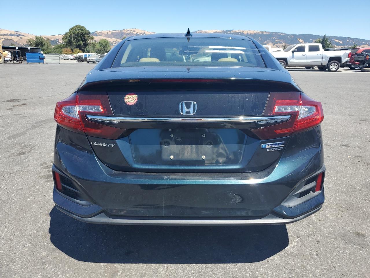 2018 Honda Clarity Touring VIN: JHMZC5F32JC002974 Lot: 68187664