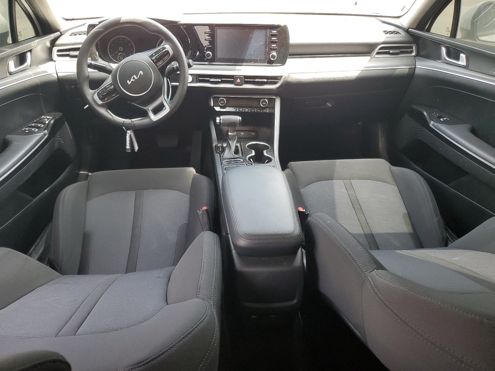 5XXG14J20NG157715 2022 Kia K5 Lxs