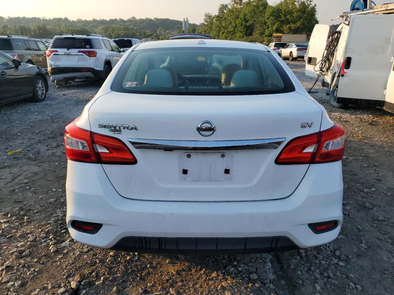 3N1AB7AP1HY325456 2017 Nissan Sentra S