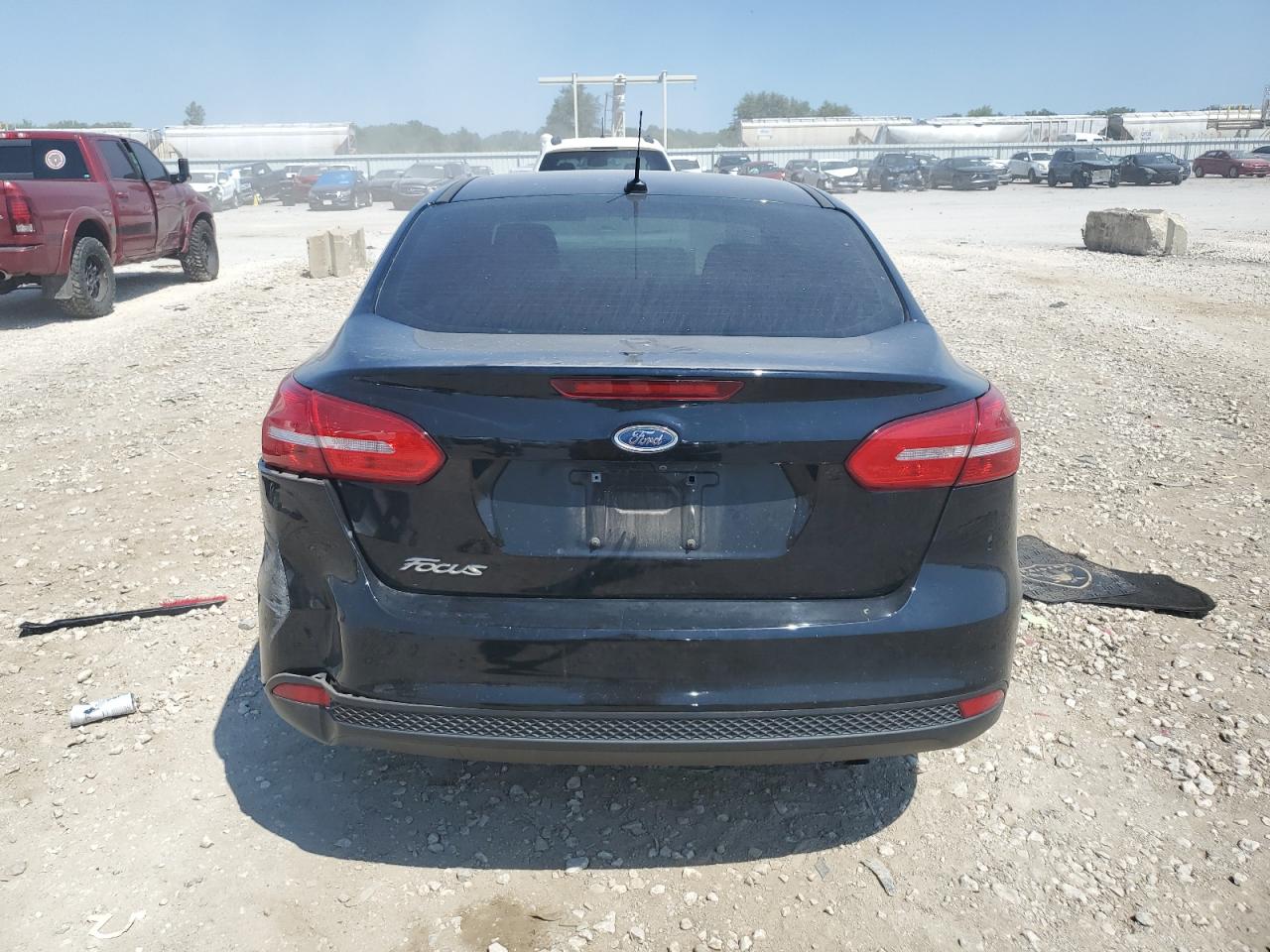 1FADP3E29HL295818 2017 Ford Focus S