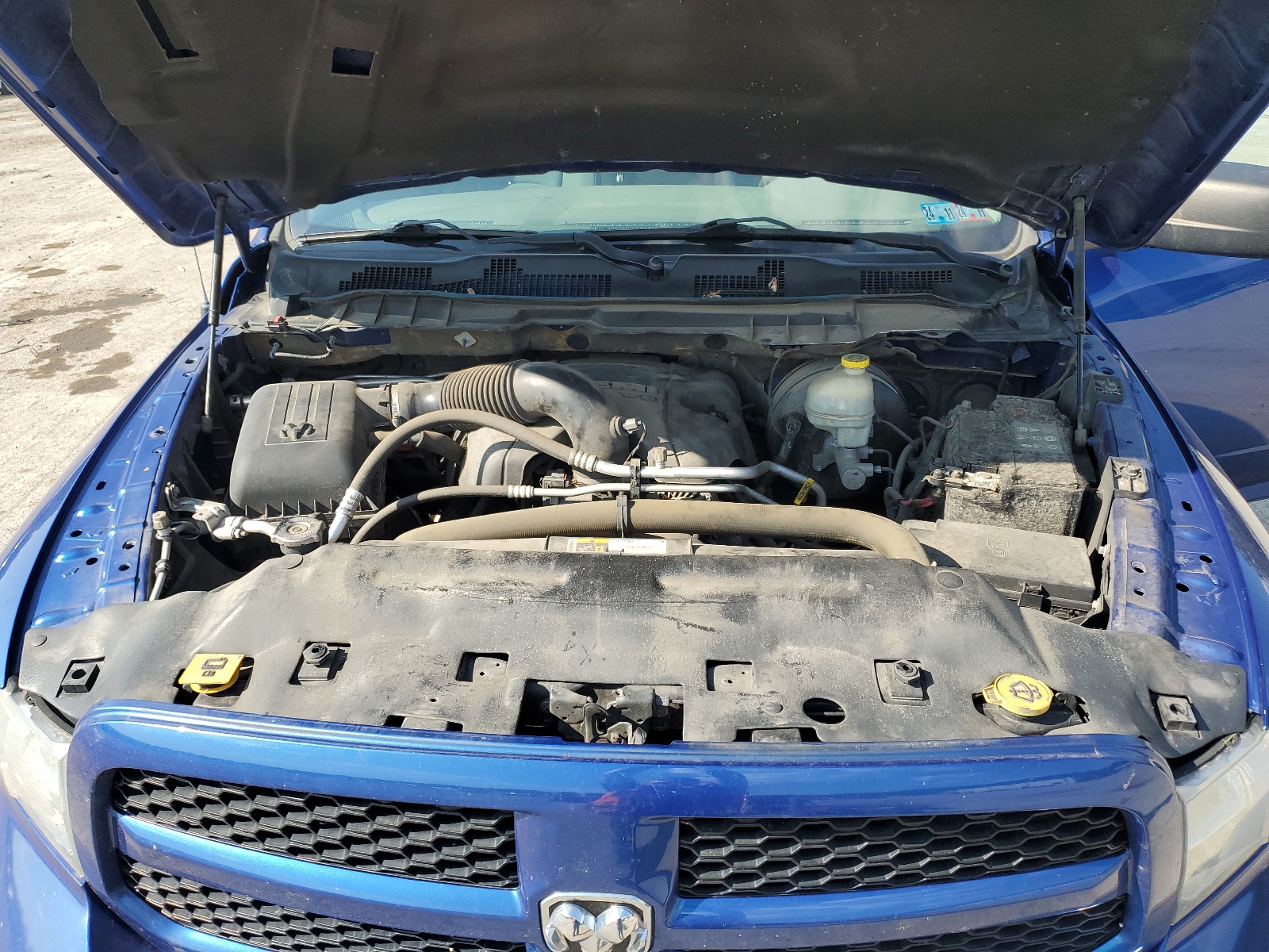 1C6RR7KT2FS773148 2015 Ram 1500 St