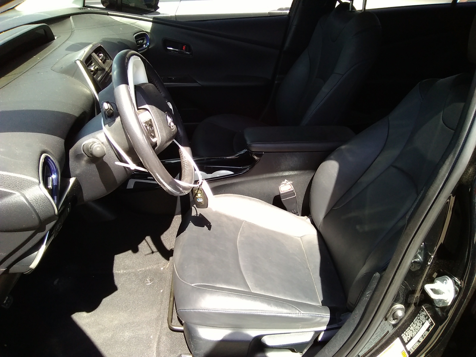 JTDKARFU5G3526489 2016 Toyota Prius