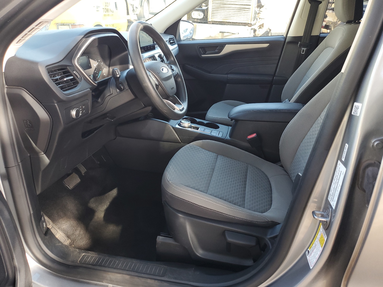 1FMCU0G63NUA70633 2022 Ford Escape Se