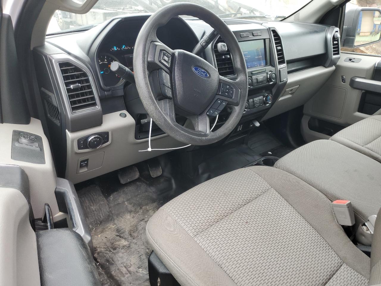 2019 Ford F150 VIN: 1FTNF1E42KKD77992 Lot: 67731444