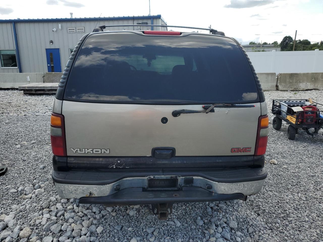 2001 GMC Yukon VIN: 1GKEK13T71J188009 Lot: 68212944