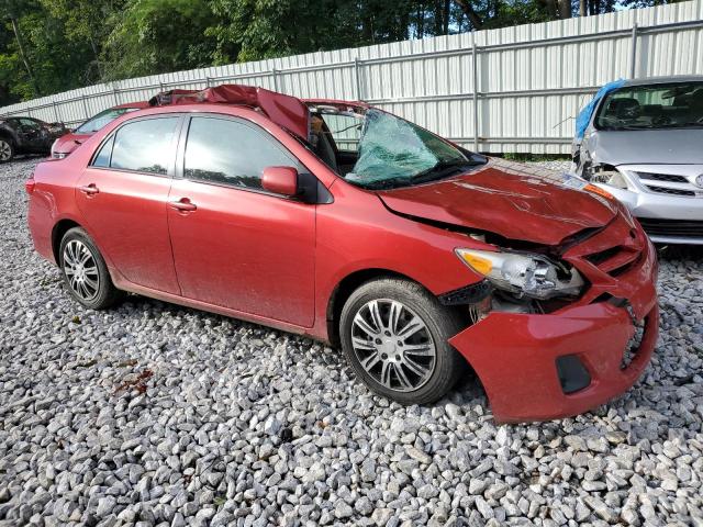 Sedans TOYOTA COROLLA 2012 Red