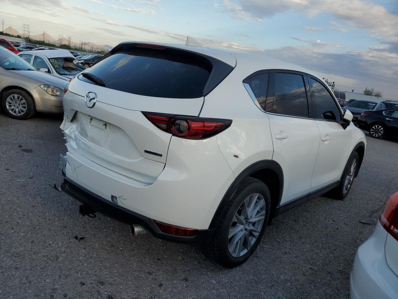 JM3KFADM9L0736392 Mazda CX-5 GRAND 3