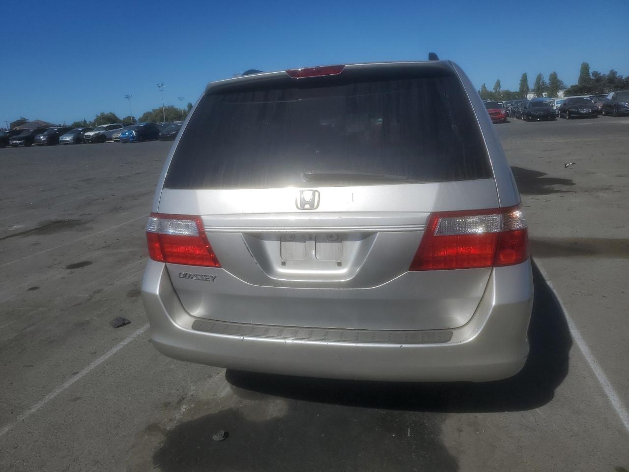 2007 Honda Odyssey Ex VIN: 5FNRL38457B407413 Lot: 68173354