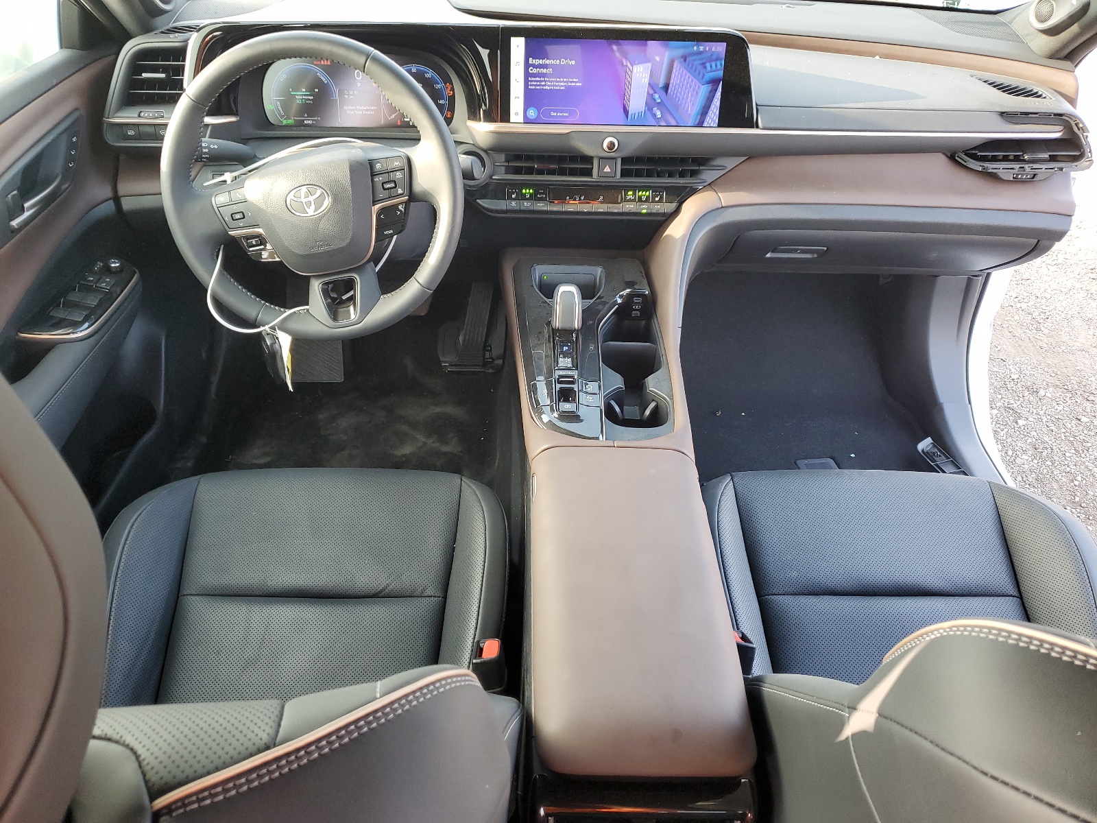 JTDAAAAF9R3020141 2024 Toyota Crown Xle