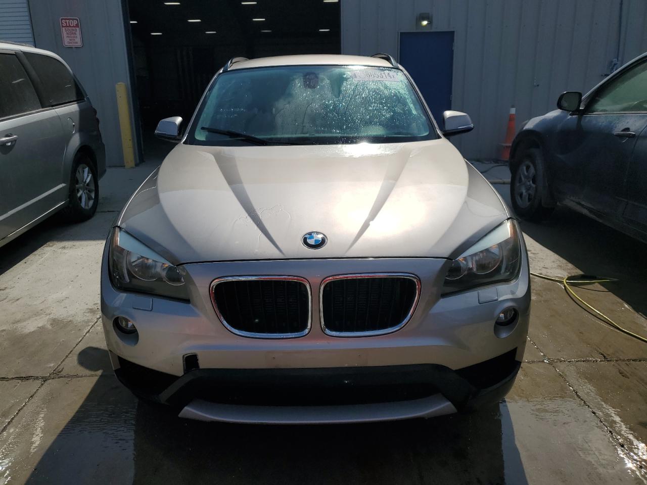 2014 BMW X1 - Image 5