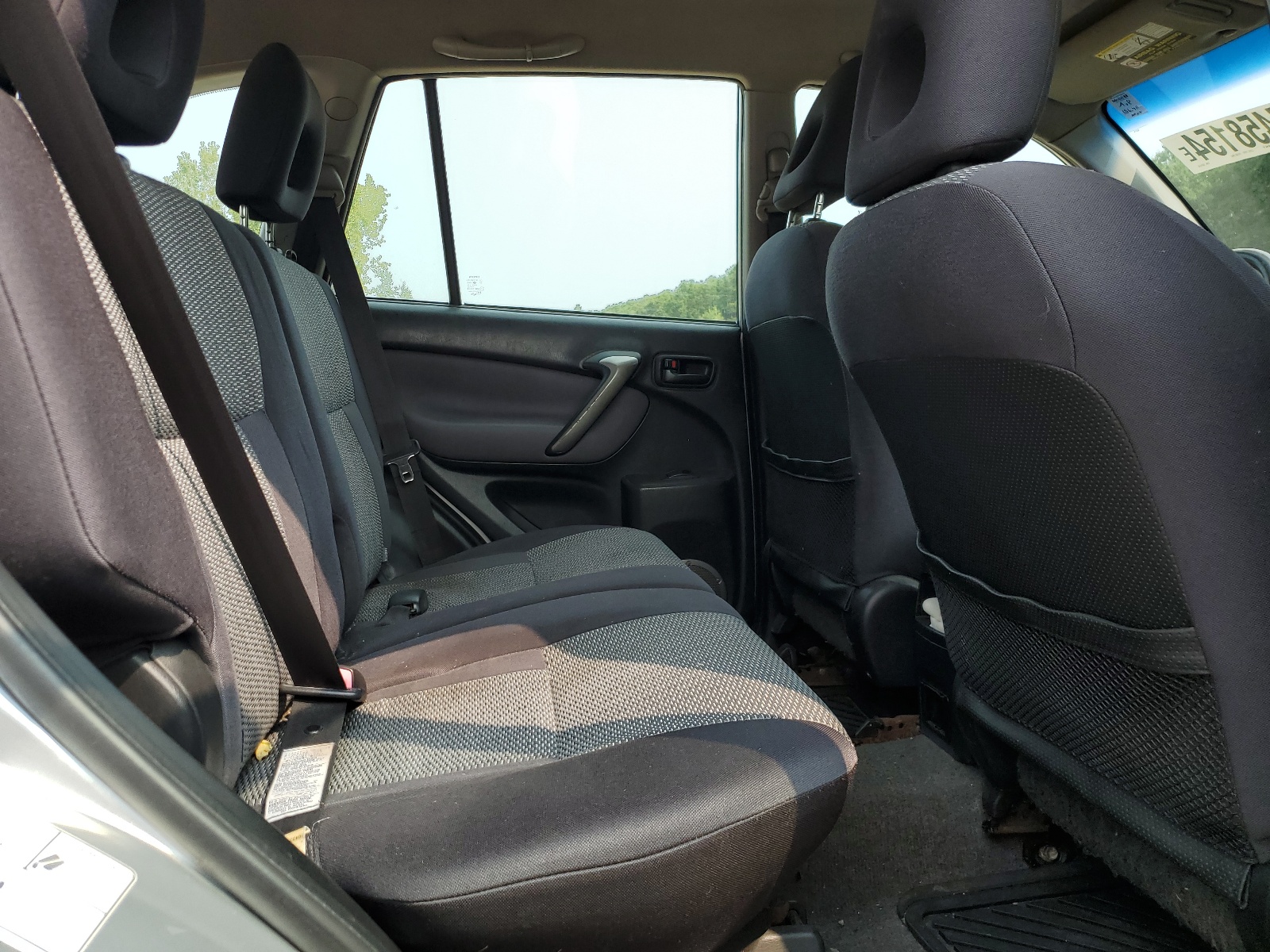 JTEHD20V646009458 2004 Toyota Rav4