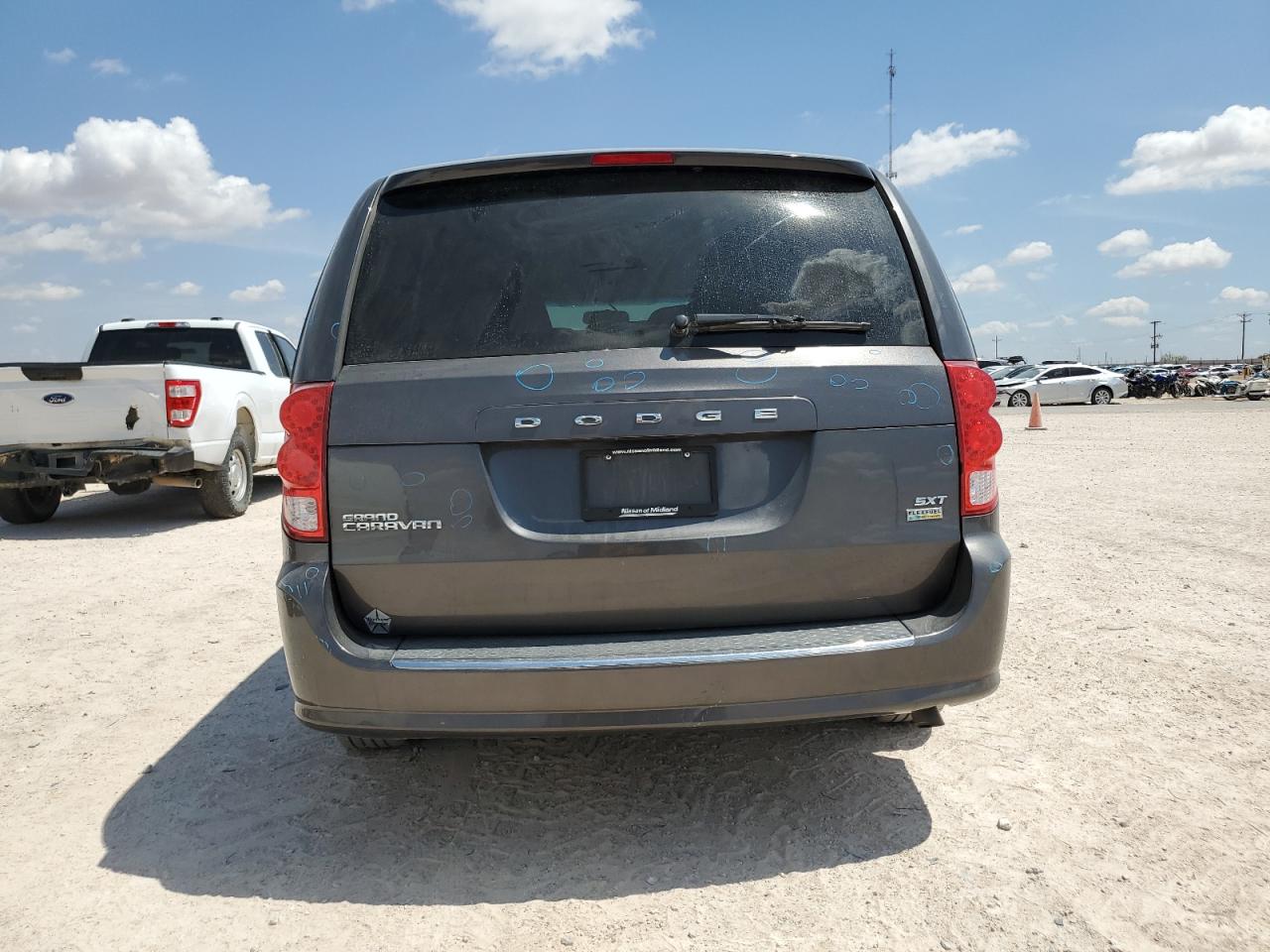 2C4RDGCG5HR546744 2017 Dodge Grand Caravan Sxt