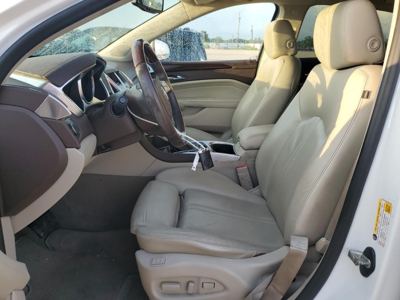 2011 Cadillac Srx Luxury Collection VIN: 3GYFNAEYXBS551932 Lot: 68430534