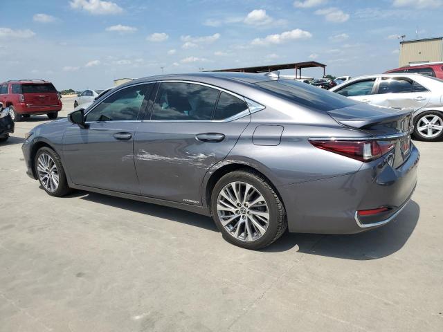 58AD21B13LU005590 Lexus ES300 ES 300H 2